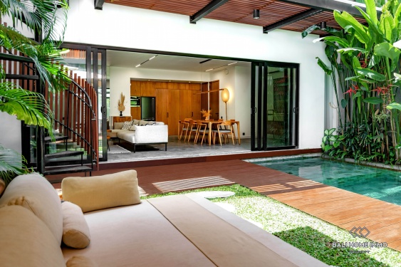 Image 1 from 4 Bedroom Modern Villa for sale leasehold near Batu Bolong beach