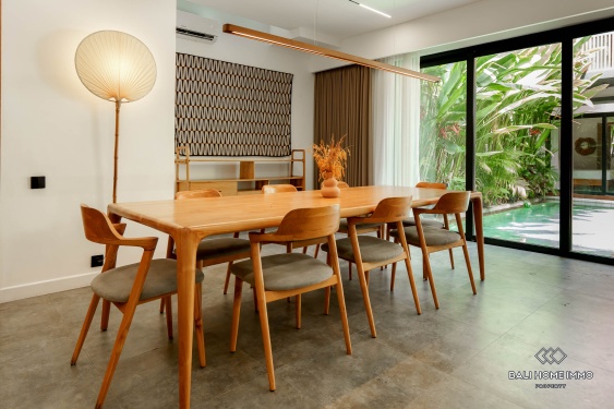 Image 5 from 4 Bedroom Modern Villa for sale leasehold near Batu Bolong beach