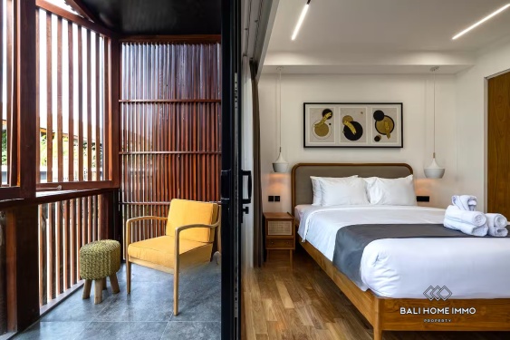 Image 18 from 4 Bedroom Modern Villa for sale leasehold near Batu Bolong beach