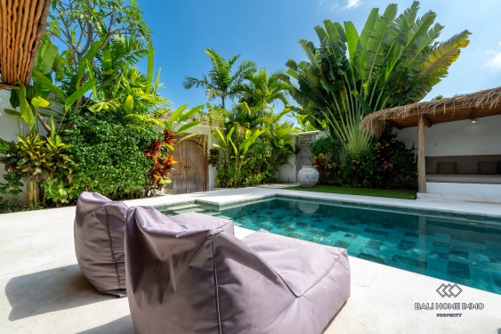 Image 9 from 4 bedroom modern villa for sale leasehold next to Nuanu Nyanyi Beach