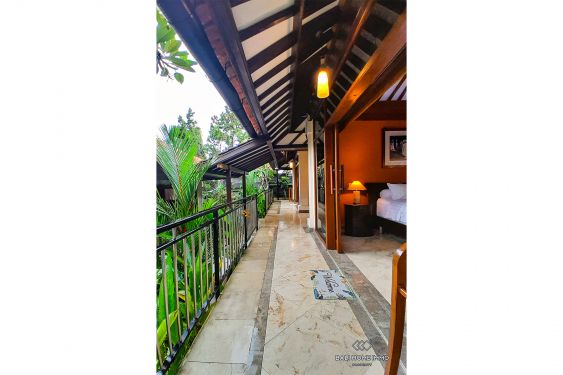 Image 12 from 4 Bedroom Ocean View Villa For Rent in Ungasan Bali