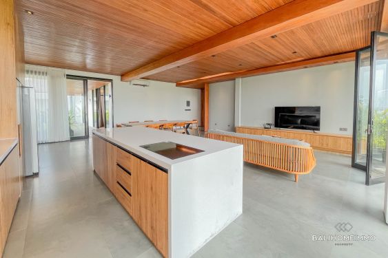 Image 6 from Disewakan Penthouse 4 Kamar  dengan Pemandangan Sawah di Kuta Bali