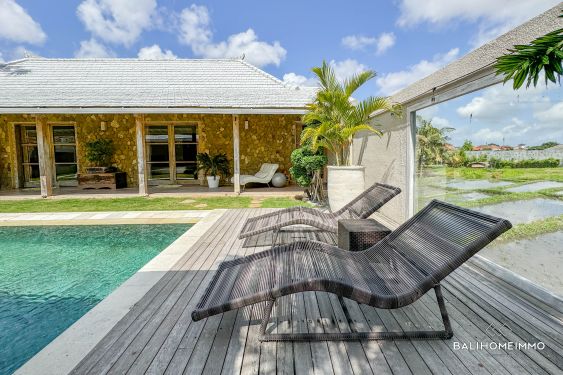 Image 5 from Dijual Properti 4 Kamar Tidur dengan Pemandangan Sawah di Kerobokan