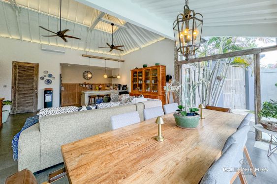 Image 10 from Dijual Properti 4 Kamar Tidur dengan Pemandangan Sawah di Kerobokan