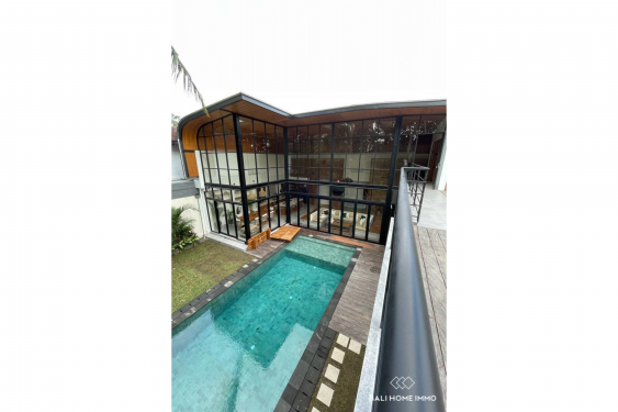 Image 1 from Vila Tepi Sungai 4 Kamar Tidur Dijual dan Disewakan di Pererenan Beachside