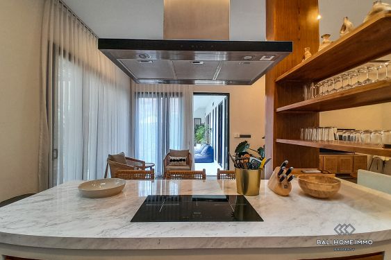 Image 9 from Vila Tropis 4 Kamar Dijual di jantung Berawa