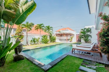 Image 2 from 4 Chambres Villa à vendre et à louer à Bali Canggu Batu Bolong