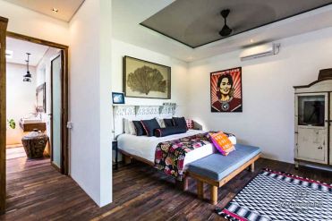 Image 2 from 5 Bedroom Villa for Sale Batu Bolong - Canggu