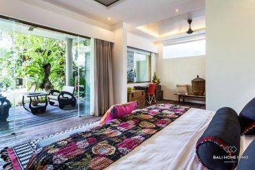 Image 2 from 5 Bedroom Villa for Sale Batu Bolong - Canggu