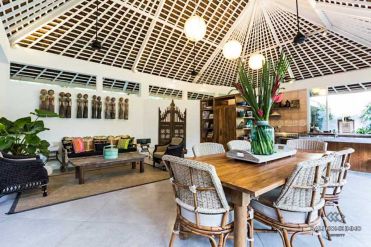 Image 13 from 5 Bedroom Villa for Sale Batu Bolong - Canggu