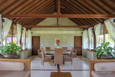 Image 7 from 4 Bedroom Villa for Monthly & Yearly Rental in Uluwatu