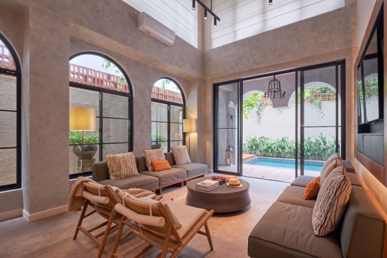 Image 3 from 4 bedroom villa for rent in Bali Petitenget