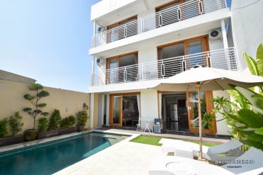 4 Bedroom Villa for Rent in Canggu with Ricefield View