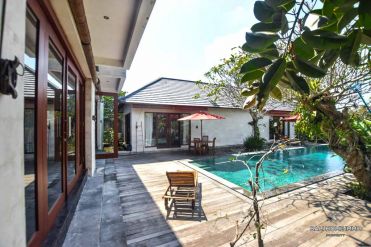 Image 1 from 4 Bedroom Villa For Yearly Rental & Sale Freehold in Canggu