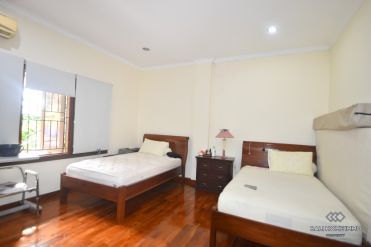 Image 8 from Dijual Villa 4 Kamar di Seminyak - Petitenget