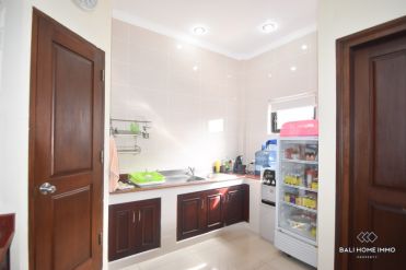 Image 6 from Dijual Villa 4 Kamar di Seminyak - Petitenget