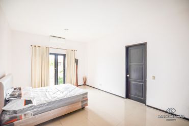 Image 7 from Dijual Villa 4 Kamar di Umalas