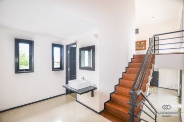 Image 17 from Dijual Villa 4 Kamar di Umalas