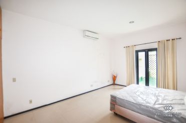 Image 10 from Dijual Villa 4 Kamar di Umalas