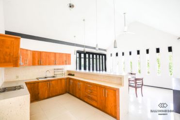 Image 15 from Dijual Villa 4 Kamar di Umalas