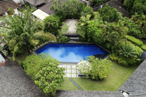 Image 7 from 4 Bedroom Villa for Sale and Rent in Umalas Bali