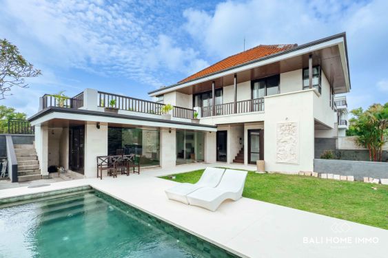 Image 1 from Dijual Villa 4 Kamar Tidur di Perumahan Eksklusif Berpagar di Ungasan