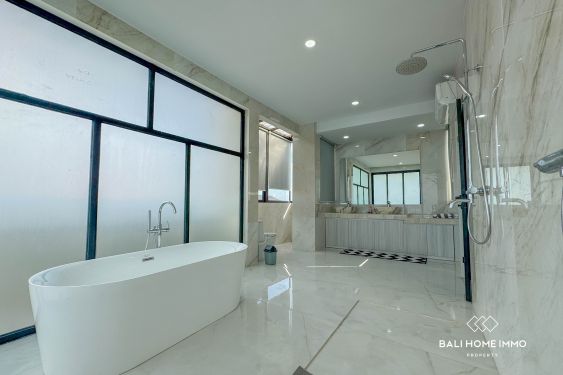 Image 13 from 4-Bedroom Villa for Sale in The Heart of Berawa