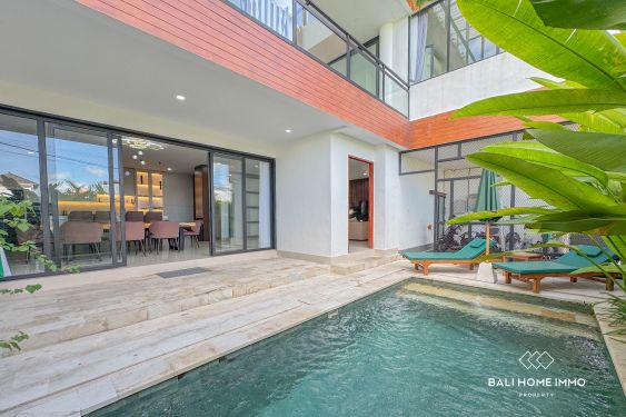 Image 1 from Vila 4 Kamar Dijual di Jantung Berawa