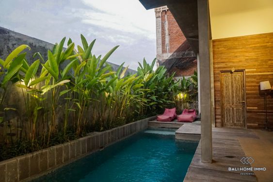 Image 2 from Villa de 4 chambres à vendre en bail à Bali Canggu Batu Bolong Echo Beach