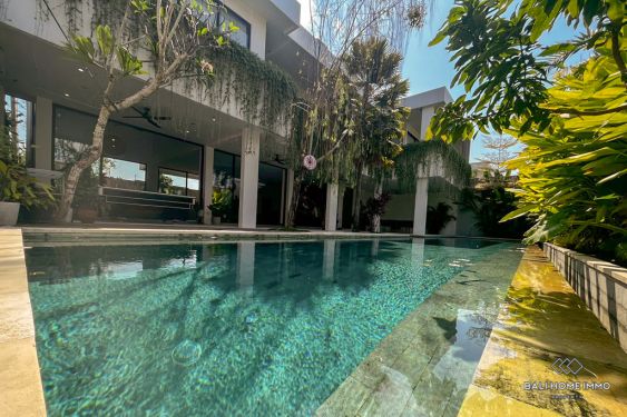 Image 1 from Villa de 4 chambres à vendre en leasehold à Bali Canggu