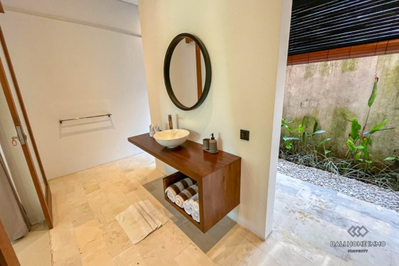 Image 15 from Villa de 4 chambres à vendre à bail à Bali Pererenan