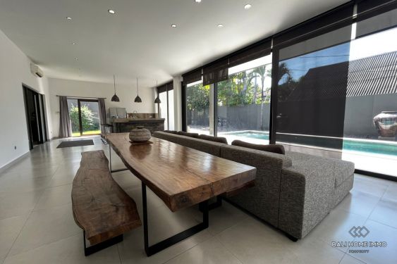 Image 11 from Vila 4 Kamar Tidur Disewakan Jangka Panjang di Bali Umalas