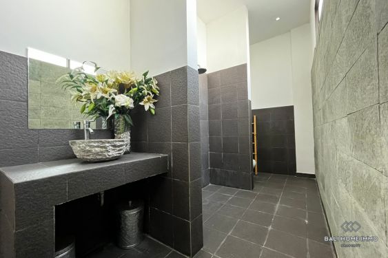 Image 19 from Vila 4 Kamar Tidur Disewakan Jangka Panjang di Bali Umalas