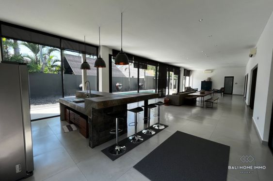 Image 7 from Vila 4 Kamar Tidur Disewakan Jangka Panjang di Bali Umalas