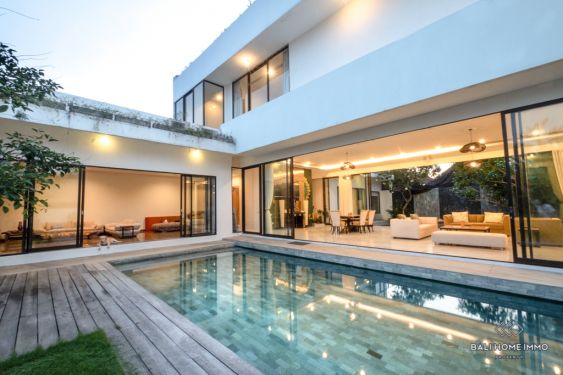 Image 3 from 4 Bedroom Villa for Sale & Rental in Bali Umalas
