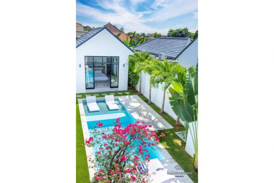 Image 2 from 4 BEDROOM VILLA FOR SALE LEASEHOLD IN PADANG LINJONG CANGGU BALI