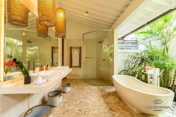 Image 13 from 4 Bedroom Villa For sale and rent in Seminyak Bali