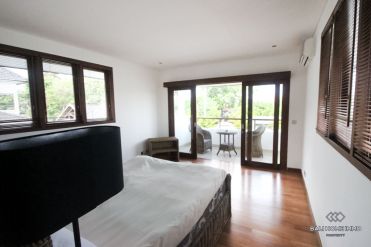 Image 12 from 4 Bedroom Villa for Yearly Rental in Bali Seminyak