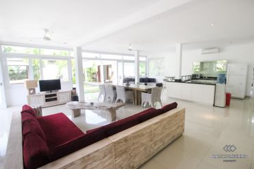 Image 6 from 4 Bedroom Villa for Yearly Rental in Bali Seminyak