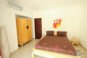 Image 14 from 4 Bedroom Villa for Yearly Rental in Bali Seminyak
