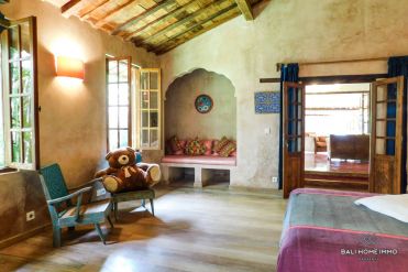 Image 17 from 5 Bedroom Villa For Rent in Seminyak Bali