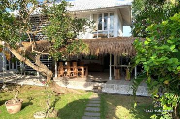 Image 1 from Villa 4 Kamar Tidur di Kontrak dan Disewakan di Bali Seminyak