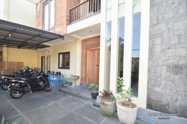 Image 3 from 4 Bedroom Townhouse for Sale in Tumbah Bayuh - Pererenan