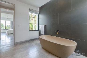 Image 10 from 4 Bedroom Villa For Sale in Umalas