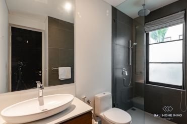 Image 4 from 4 Bedroom Villa For Sale in Umalas