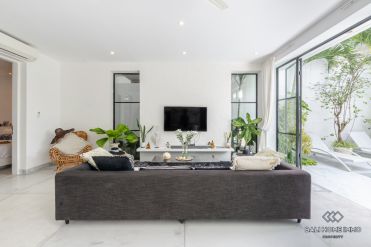 Image 20 from 4 Bedroom Villa For Sale in Umalas