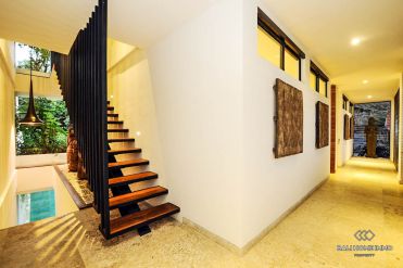 Image 14 from Villa 4 kamar tidur disewakan jangka panjang di Umalas