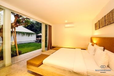 Image 17 from Villa 4 kamar tidur disewakan jangka panjang di Umalas