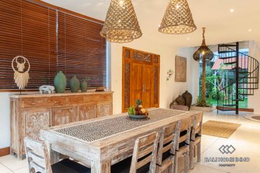 Image 11 from Villa 4 Kamar Tidur Dikontrakan Jangka Panjang di Umalas