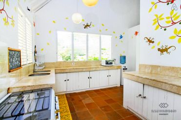 Image 7 from 4 Bedroom Villa For Monthly Rental in Umalas Bali